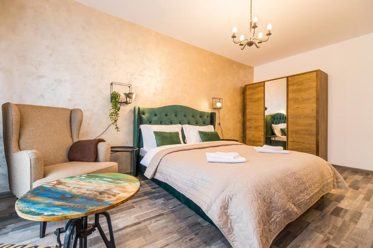 Apartament Smarald Брашов Экстерьер фото